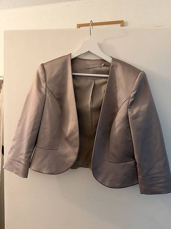 Christian Berg Cocktail Blazer Gr. 40  CHF 35