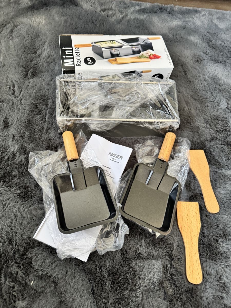 Komplettküchen: Mini Raclette-Set neu ungebraucht  – Neu und originalverpackt aus Busswil BE von Reabloom_30