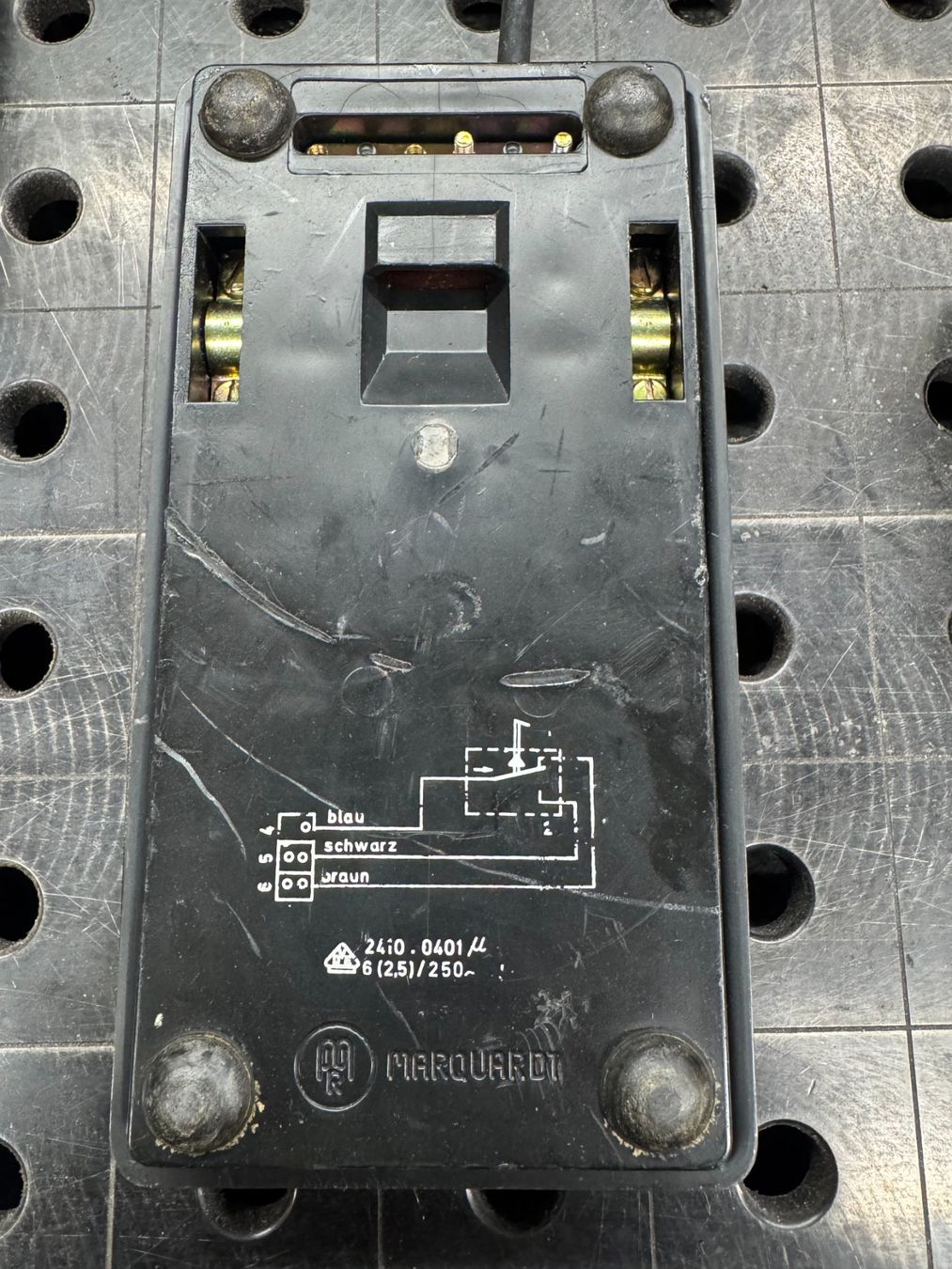 Alimentazione elettrica: Fusspedal – Usato da Zürich venduto da Rbaumann53 2