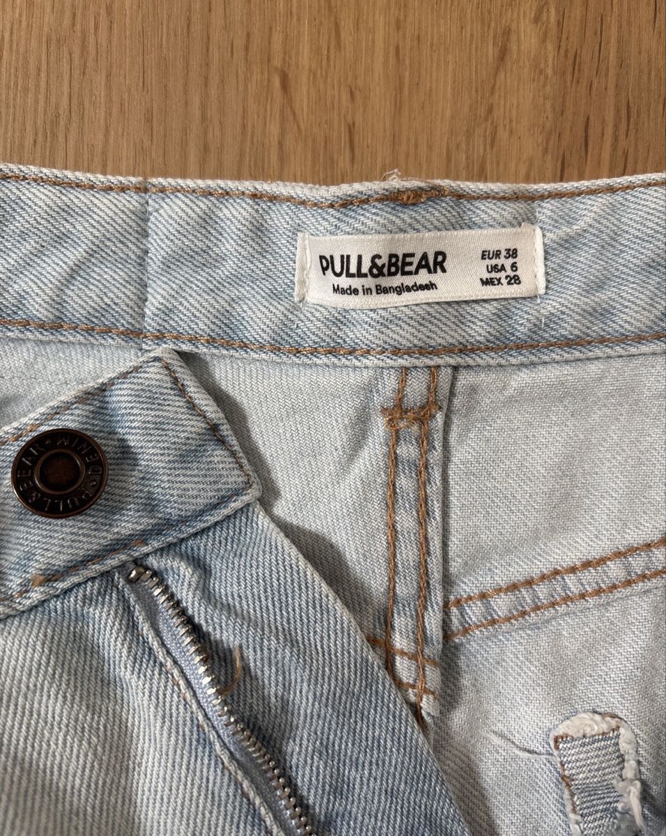 Pull&Bear Jeans: hellblaue Jeans Shorts Pull & Bear – Gebraucht aus Bern von gwilla 1