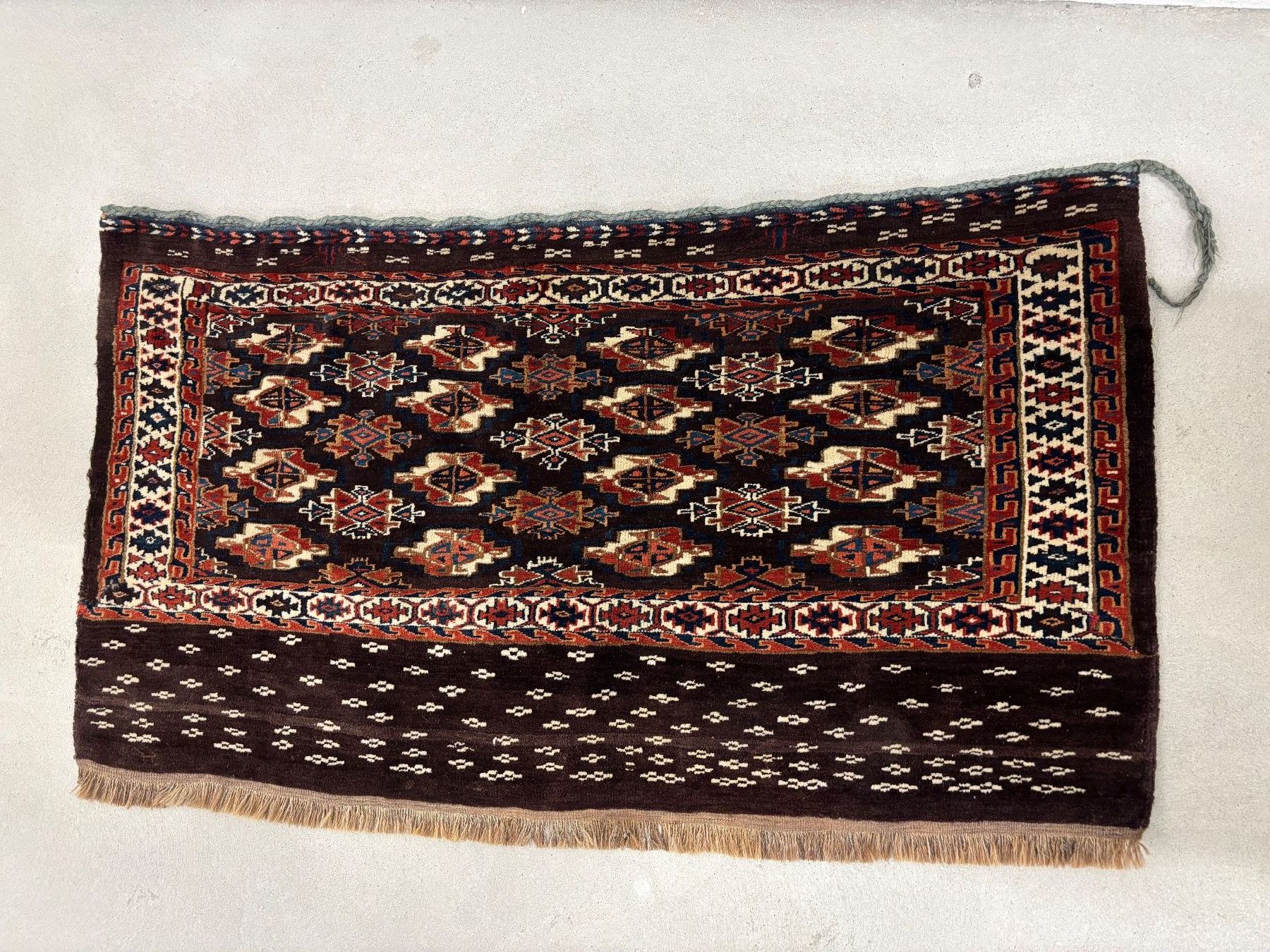 Tapis: Alter Teppich Turkmenistan – D'occasion à rotkreuz par baudisch