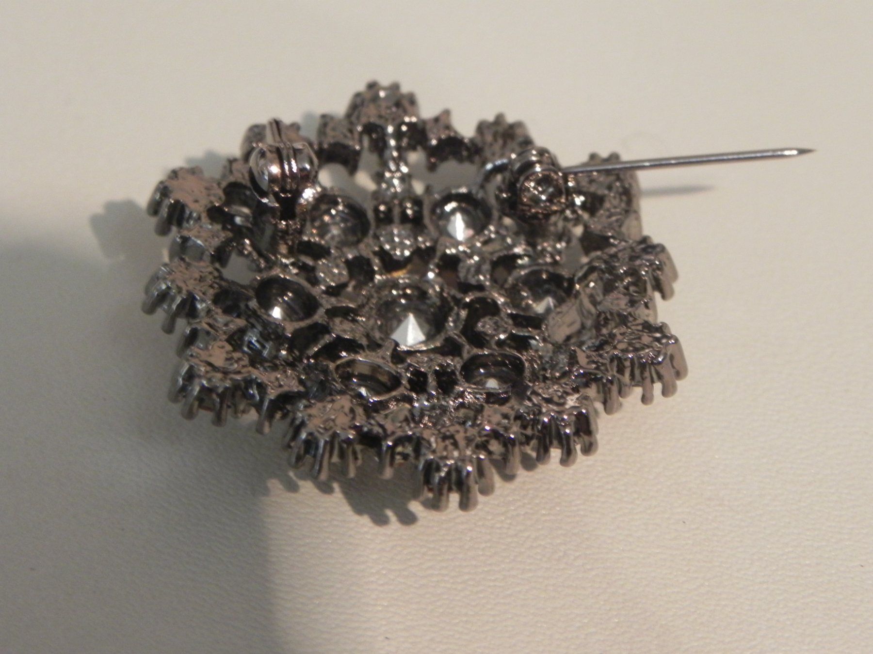Broschen & Nadeln: Vintage Brosche mit Strass – Gebraucht aus Minusio von Lory64 6