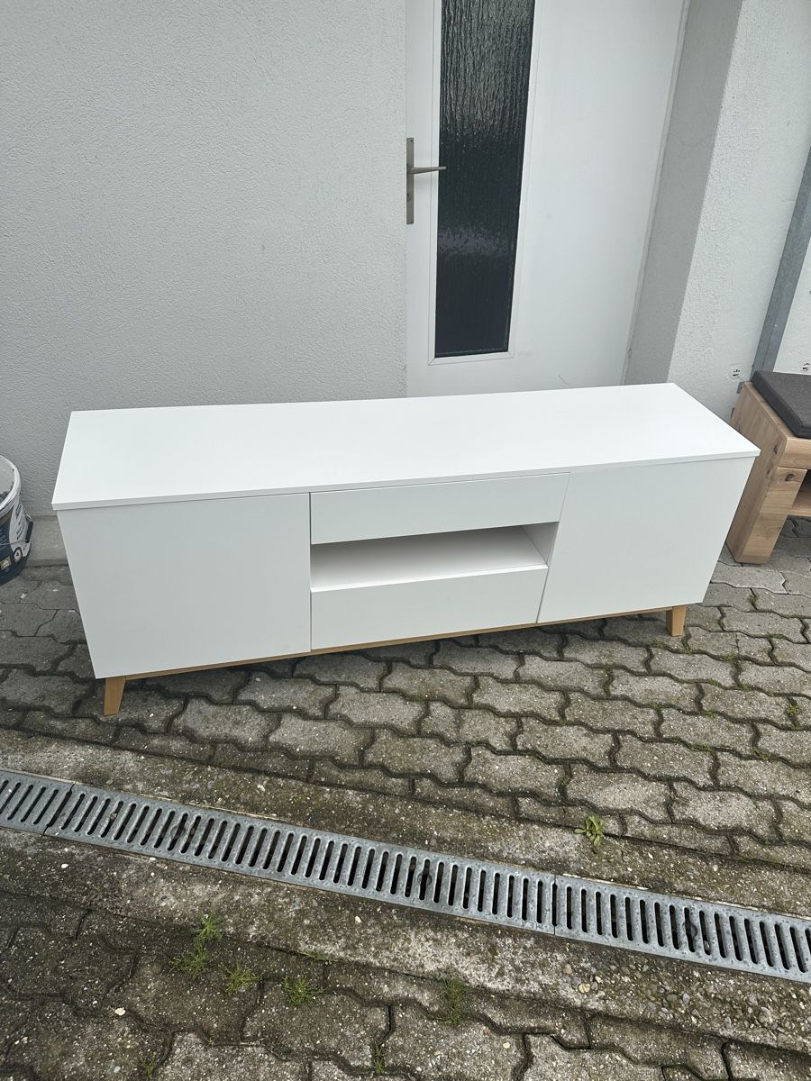 Mobili TV: Fernsehmöbel – Usato da Oberdiessbach venduto da BlackJade01