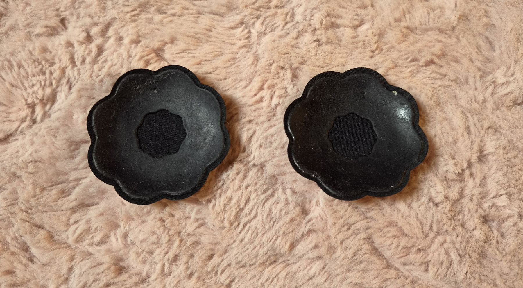 Altra biancheria intima: Nipplepatches  – Usato da Mellingen venduto da BiBi.16 1