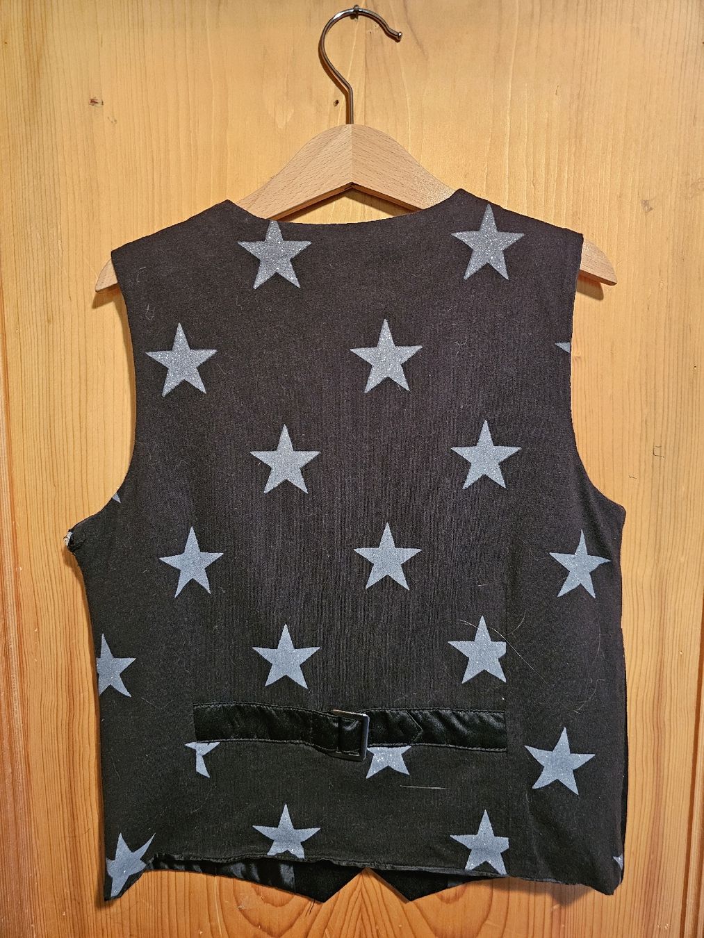 Completi: Anzuggilet Gr. 128 – Usato da Jaun venduto da astix 1