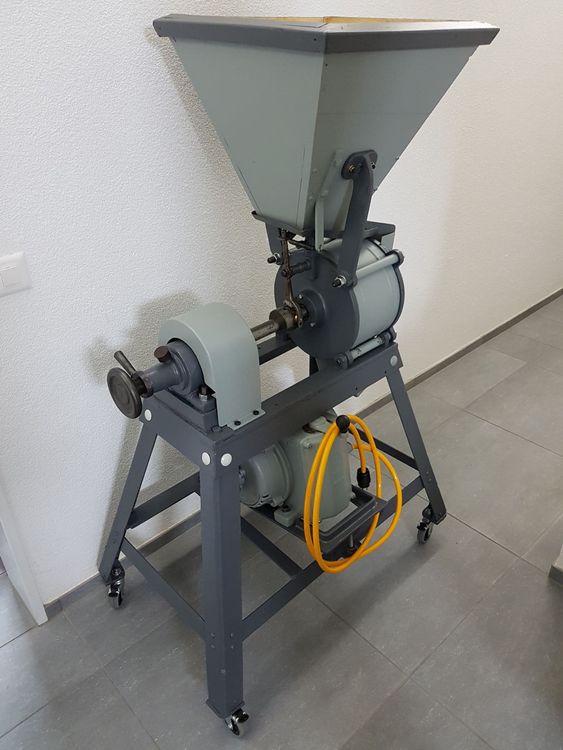 ROGONPDK 4L Hand-Getreidemühle - Edelstahl Schrotmühle Für Brauen & Futtermittel