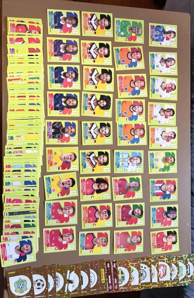 Panini Sammelbilder & Trading cards: Panini Fussball Sticker – Neu und originalverpackt aus Grabs von re6_lfm5