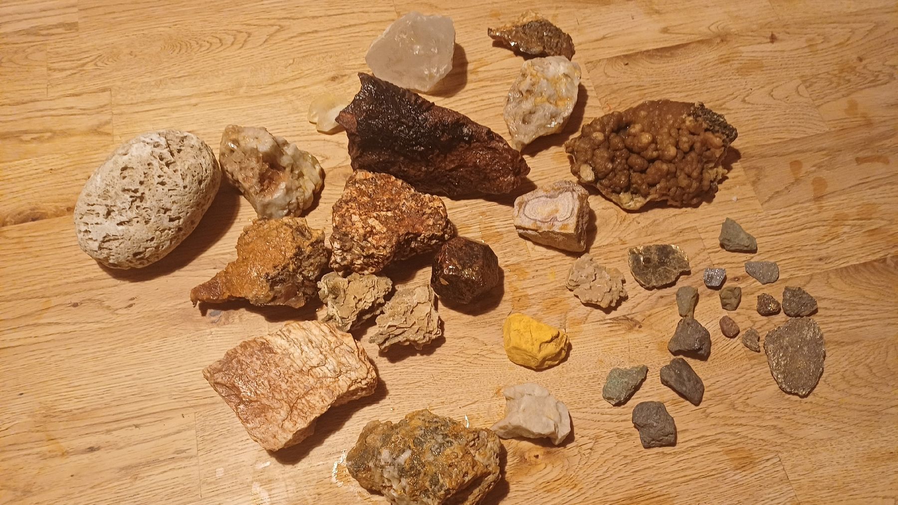Minéraux & Lithothérapie: Grosser Posten Natursteine  – D'occasion à Flawil par Pinkmalibu 1