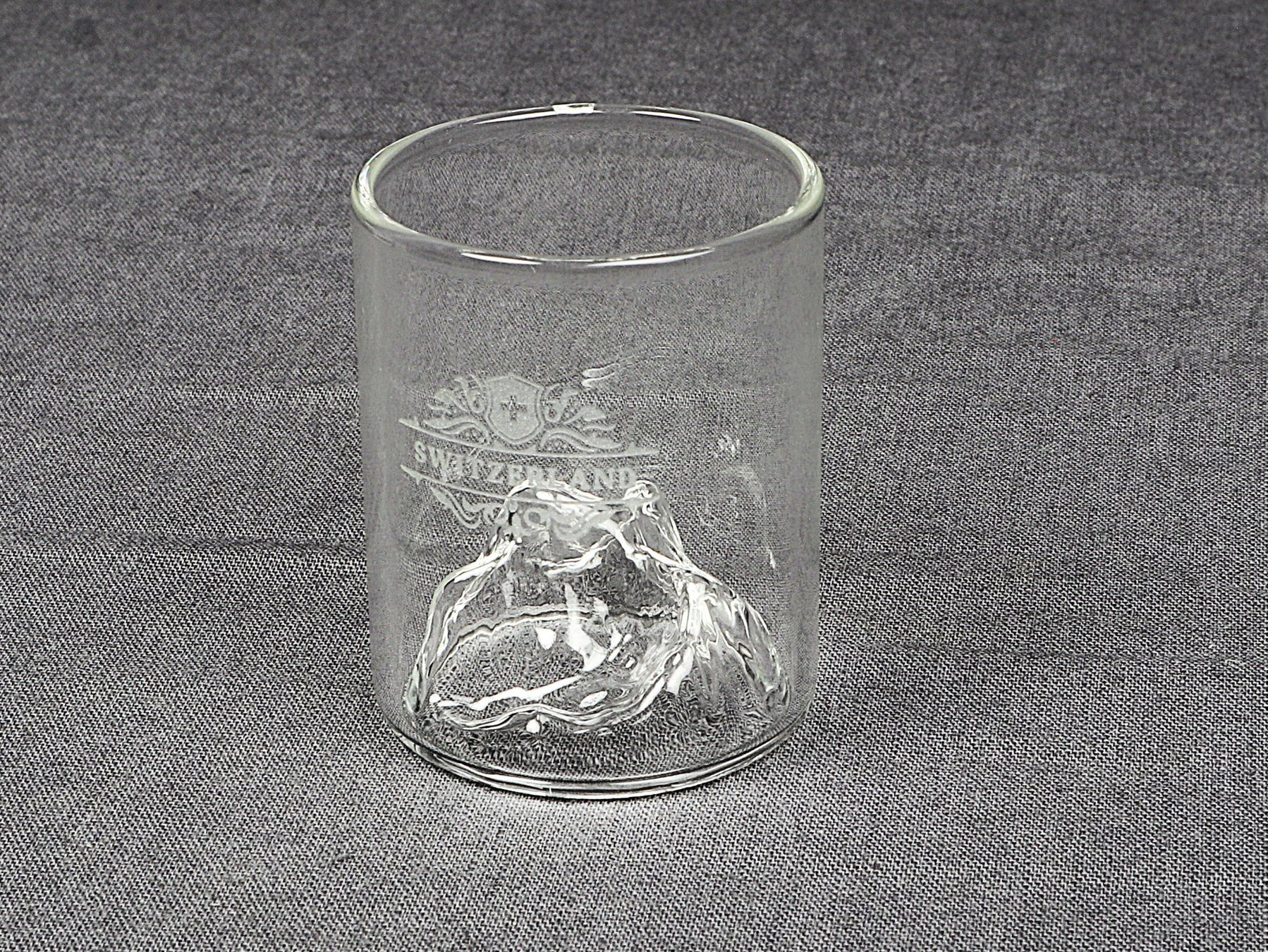 Gläser: Schnaps Gläschen mit Berg im inneren – Neu (gemäss Beschreibung) aus Steinen von Restwert_Steinen 1