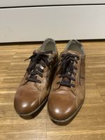 Bugatti Schuhe Gr. 40, braun, Leder