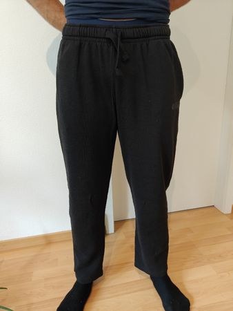 Herren Trainingshose schwarz mit Gummizug guter Zustand