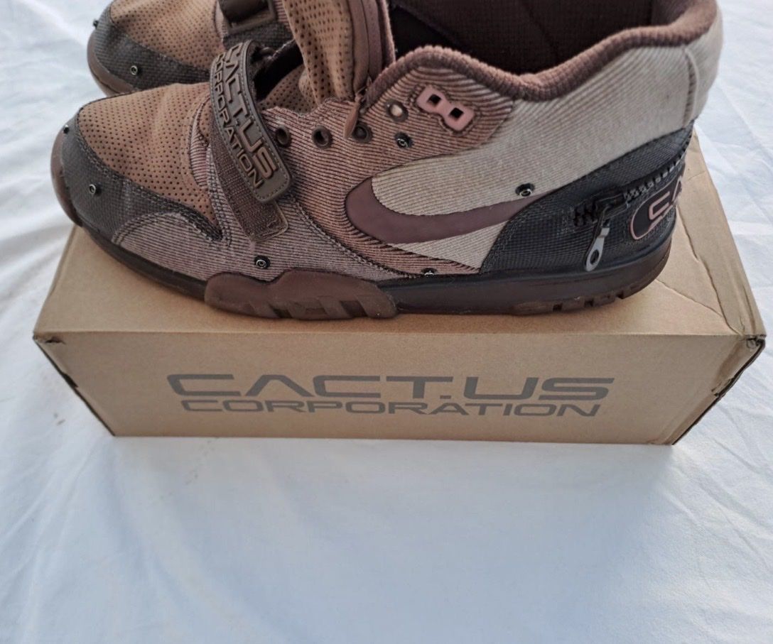 Scarpe da uomo: Seltene Travis Scott trainers grösse 46 – Usato da Münsingen venduto da Lejo2005 1