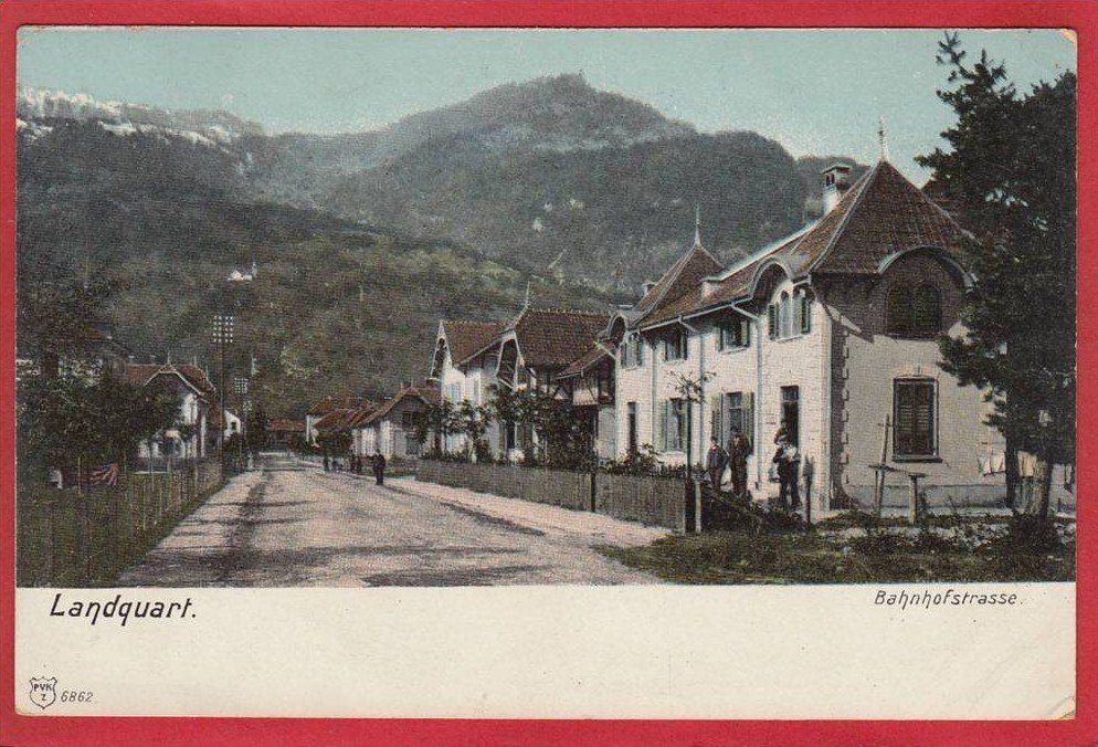 Cartoline postali: LANDQUART BAHNHOFSTRASSE – Usato da Grüningen venduto da Kartenlaube
