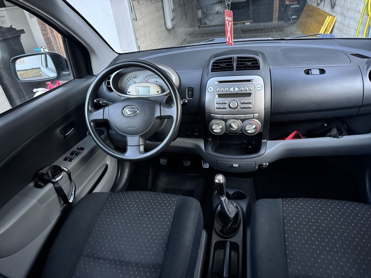 Daihatsu Autos: Daihatsu Sirion 1.3 – D'occasion à zunzgen par rin_5pjc 4