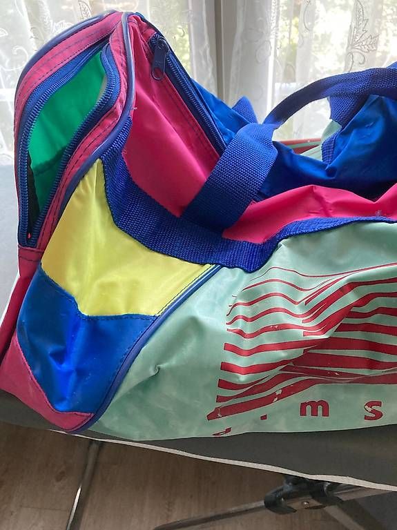 Sacs: Sport-/Reisetasche – D'occasion à Basel par Blaetzlibajass 1