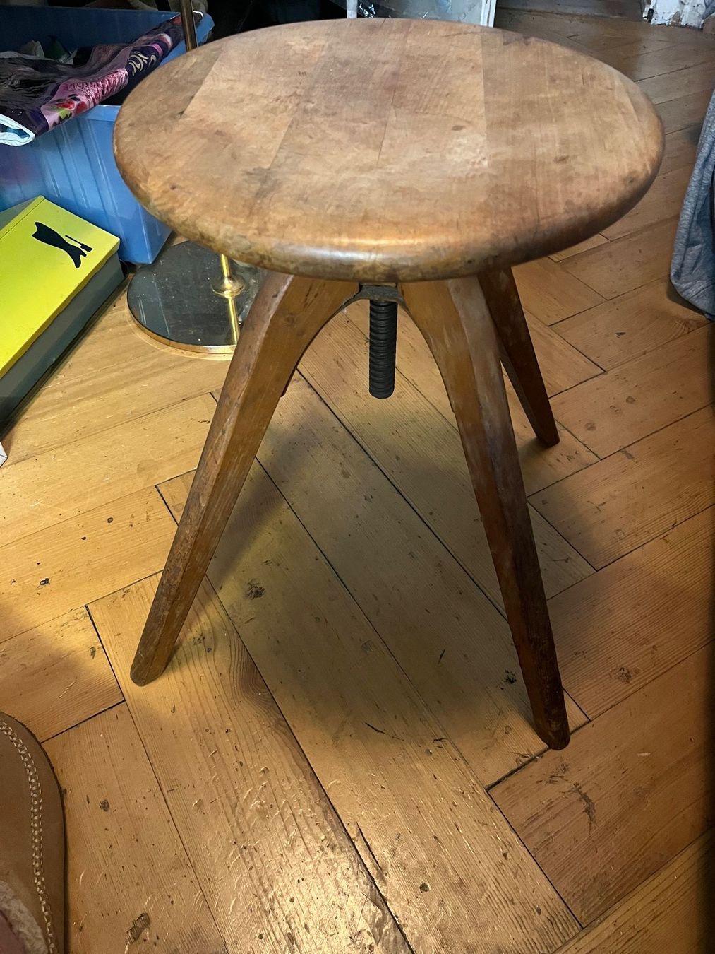 Sgabelli: Vintage Hocker drehbar – Usato da Zürich venduto da Luftibus01 7