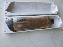 Akrapovic Auspuff Titan mit Carbon Endkappe, BMW HP4