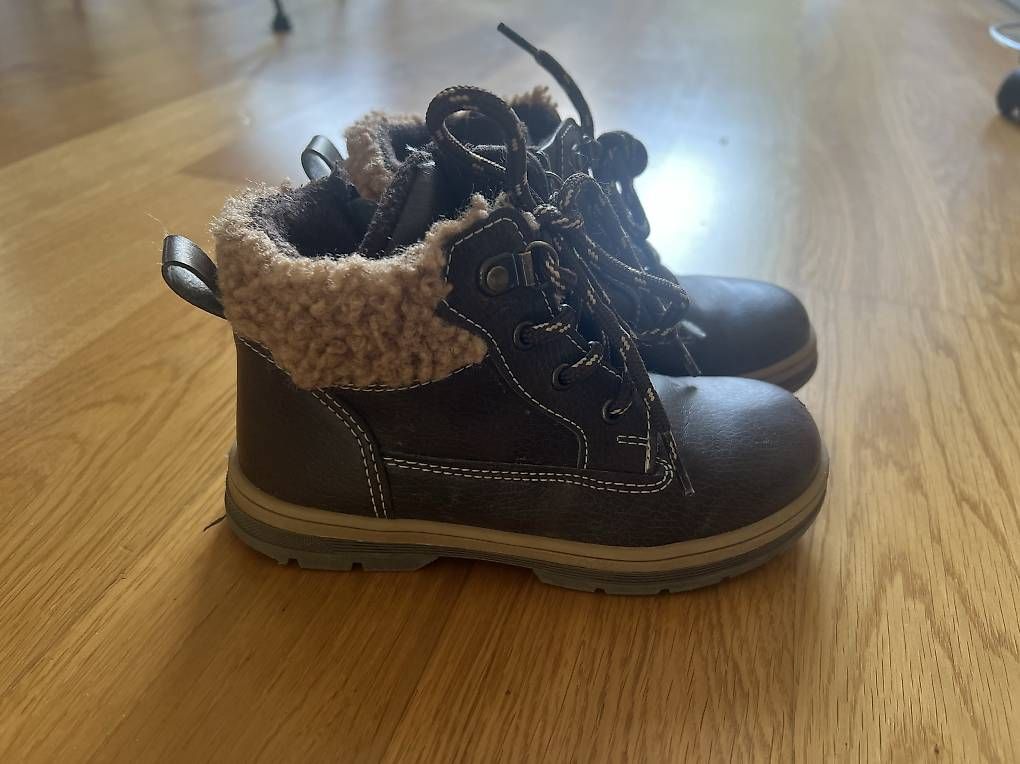 Schuhe für Jungen: Herbstschuhe Gr 28 – Gebraucht aus Baar von san_qk22 2