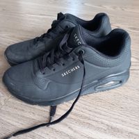 basket sketchers taille 38