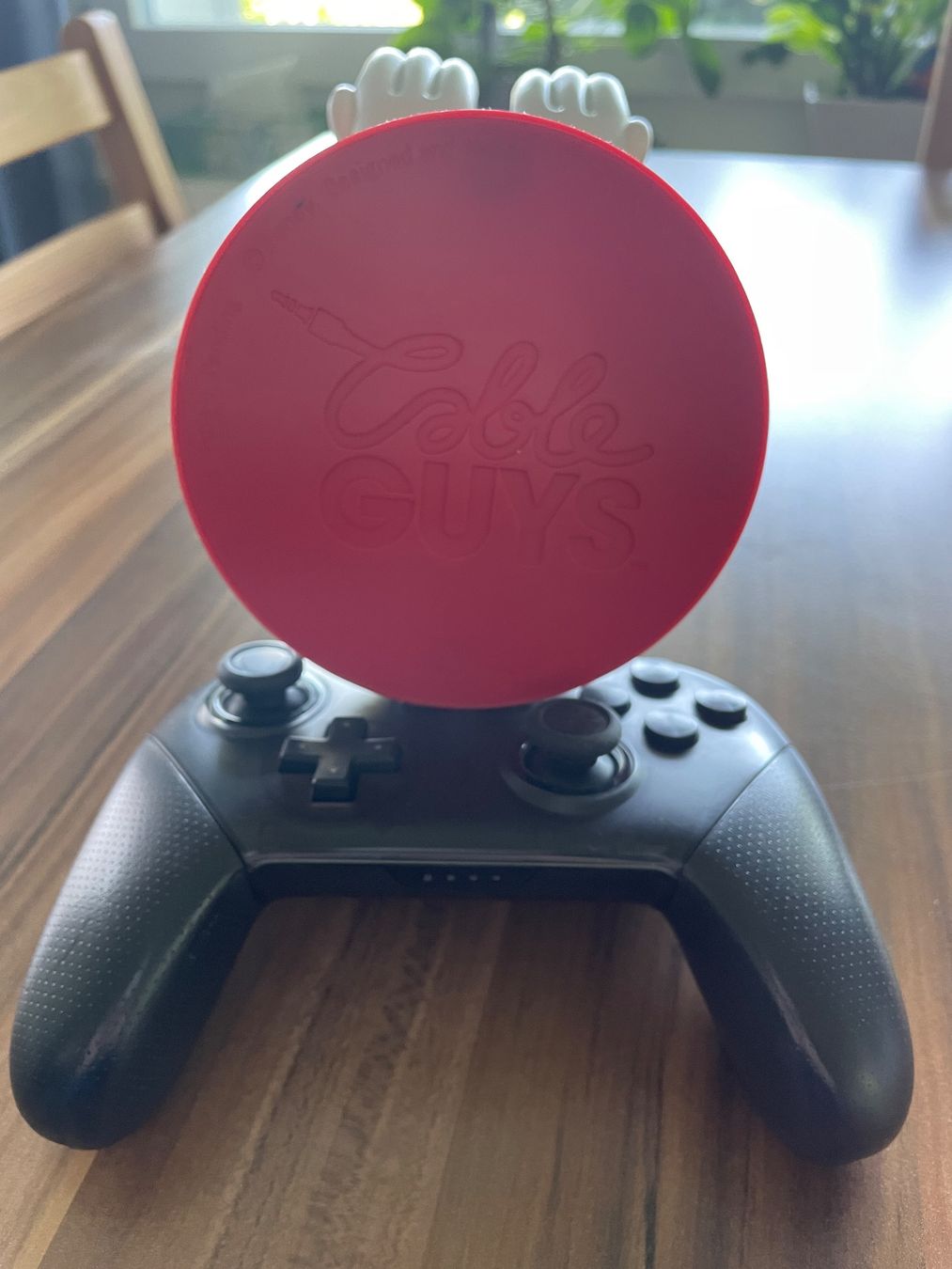 Nintendo Controller: Nintendo Switch Pro Controller + Mickey Mouse Halter – Usato da Gattikon venduto da Sunfloor 6