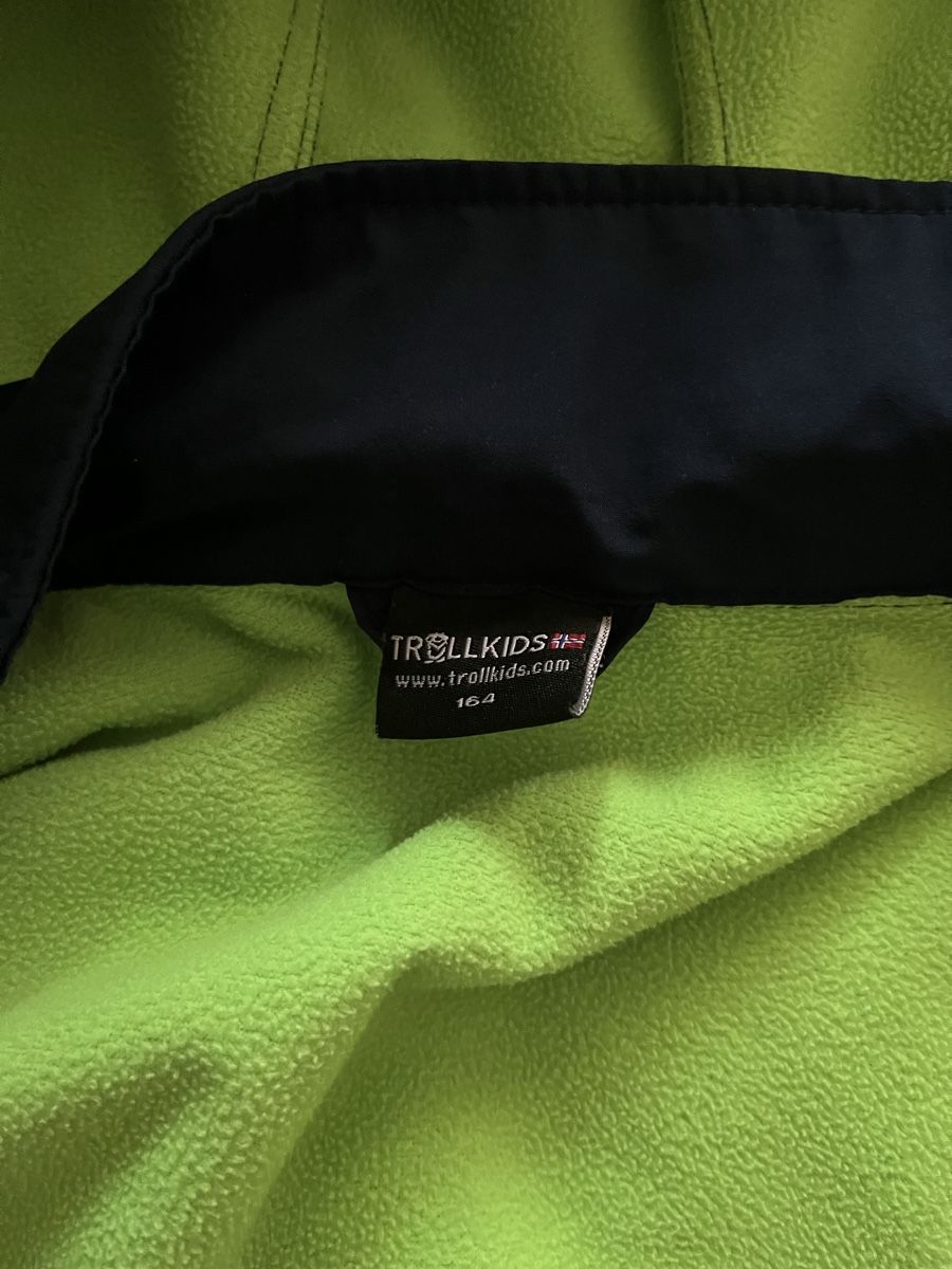 Jacken: Regenjacke Größe 164 – Gebraucht aus Adliswil von rossoelmare 2