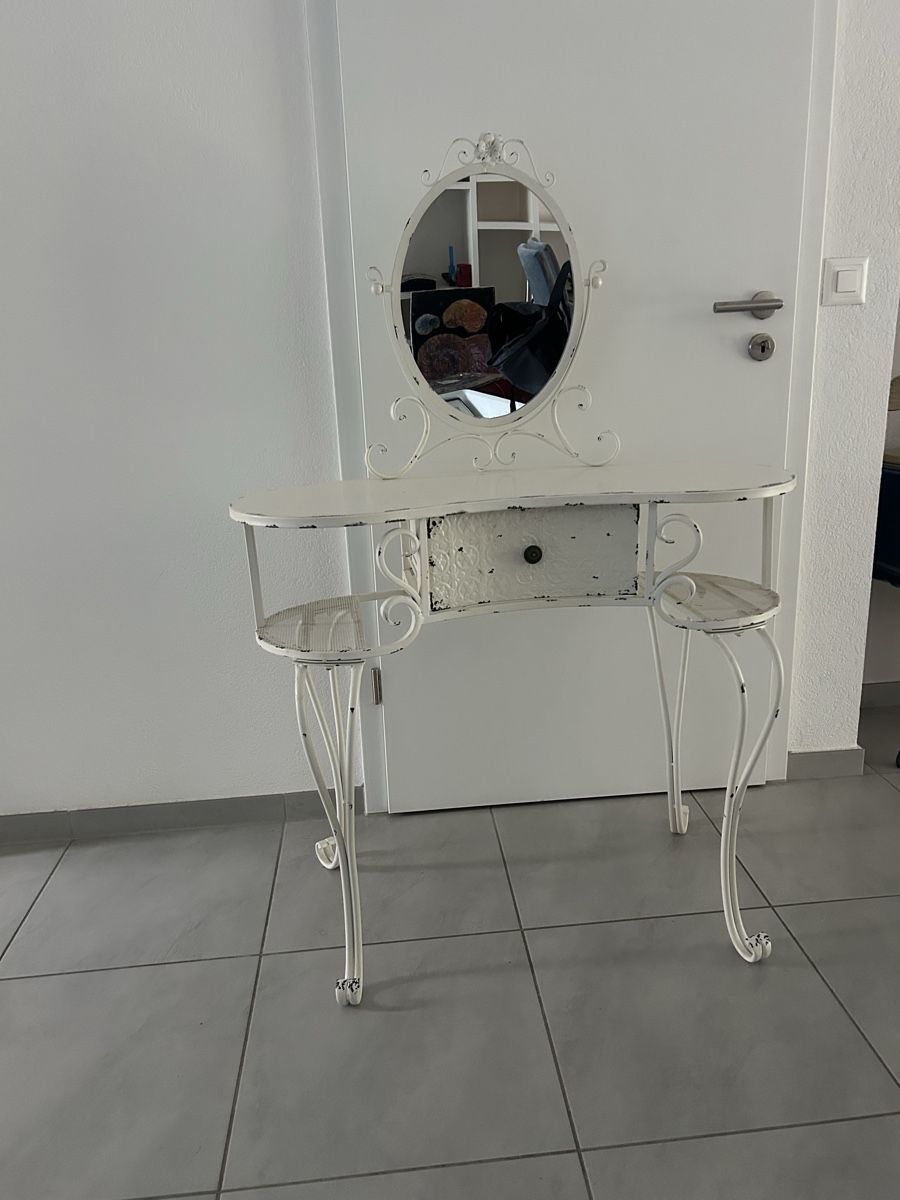 Schminktische: Schminktisch mit Stuhl Shabby – Gebraucht aus Frick von nikki09 1