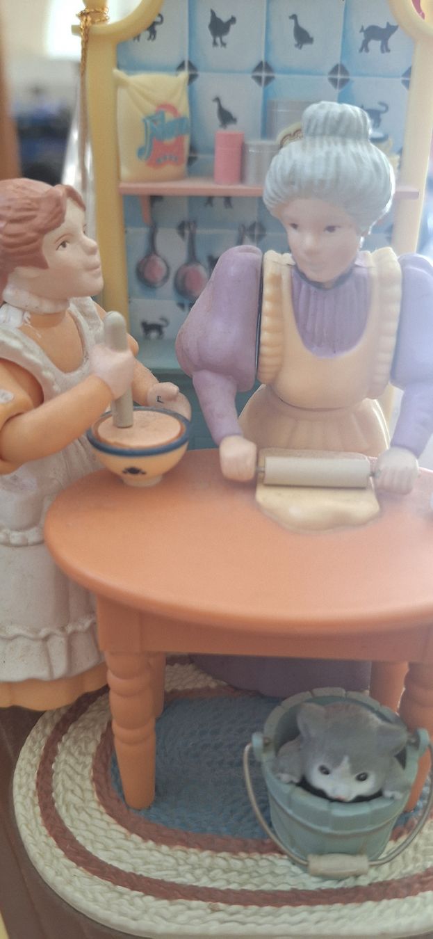 Enesco Carillon: Enesco Spieluhr – Nuovo (secondo la descrizione) da Grabs venduto da tschanny 4