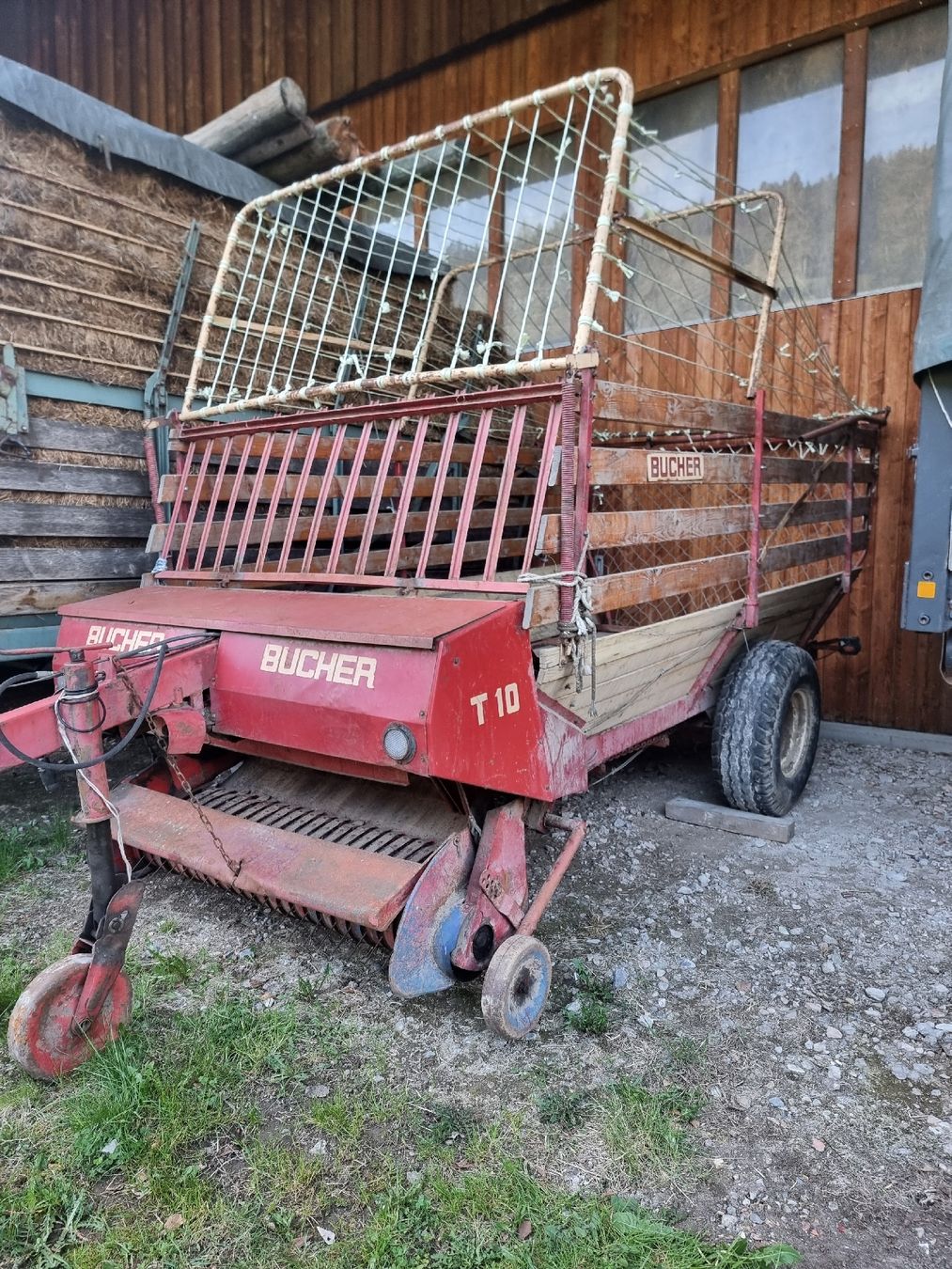 Bucher Rimorchi: Bucher Ladewagen T10 – Usato da Rüeterswil venduto da Landolt_Roten06 1