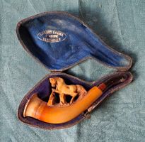 Antike Meerschaumpfeife mit Pferd, Bernstein