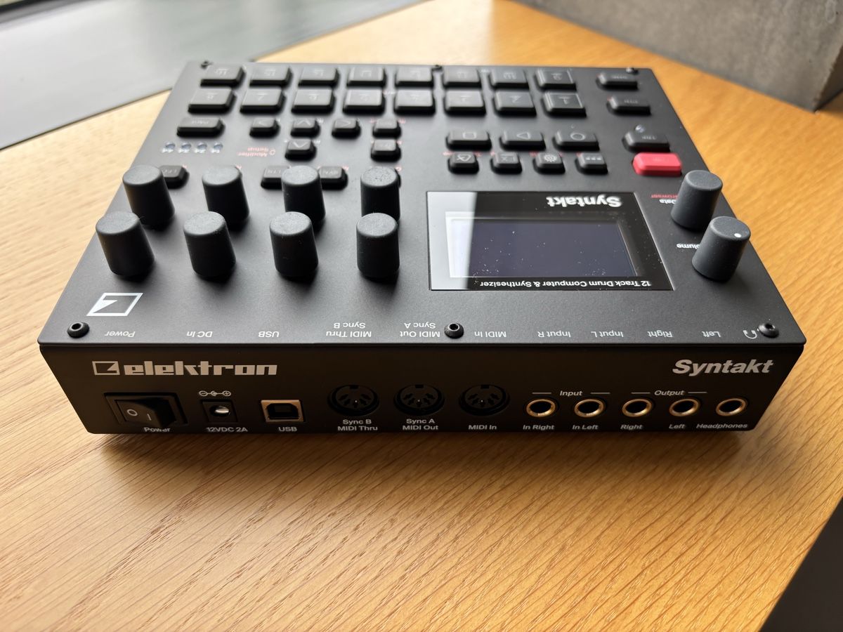 Elektron Strumenti musicali: Elektron Syntakt wie neu – Nuovo (secondo la descrizione) da Zürich venduto da Mantei 3