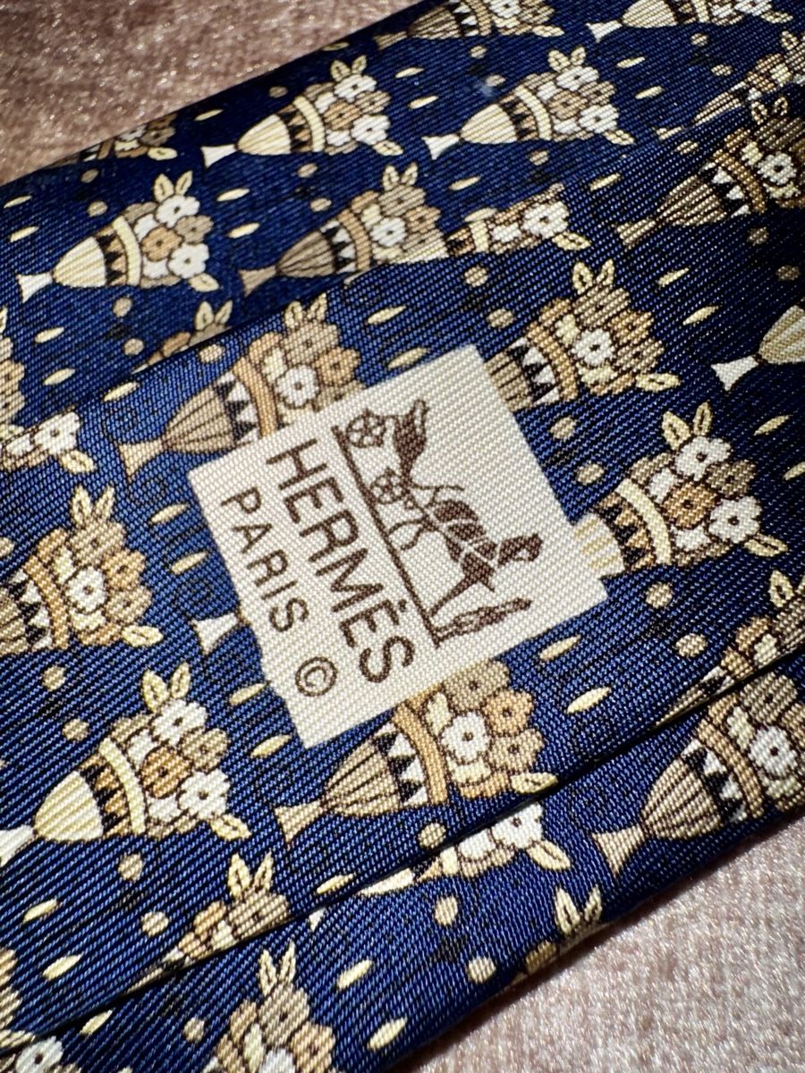 Hermès Cravatte: Hermès - Silk Tie – Nuovo (secondo la descrizione) da Collonge-Bellerive venduto da alejan_0984 1