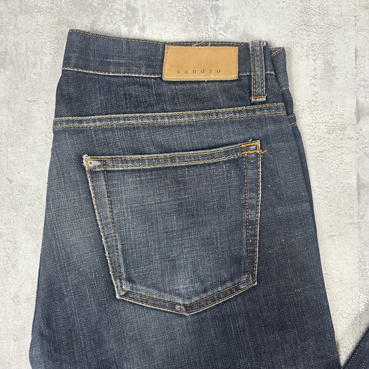 Sandro Jeans: Jeans Sandro bleu marine brut - W31 – Nuovo (secondo la descrizione) da Hauterive NE venduto da Leo_o 2