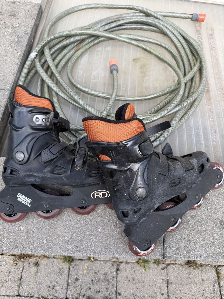 Pattini in linea & Pattini a rotelle: Inlineskates RD Unibody System Grösse 43-44 gebraucht – Usato da Seuzach venduto da kaufes8 3