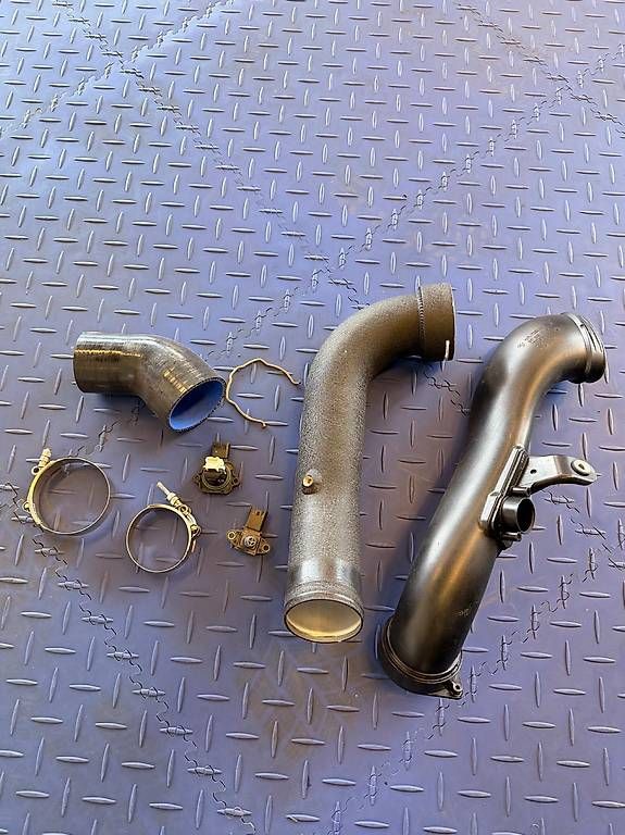 Alle Autoersatzteile: Chargepipe boost pipe renforcé – Gebraucht aus Vouvry von gra_vtp7