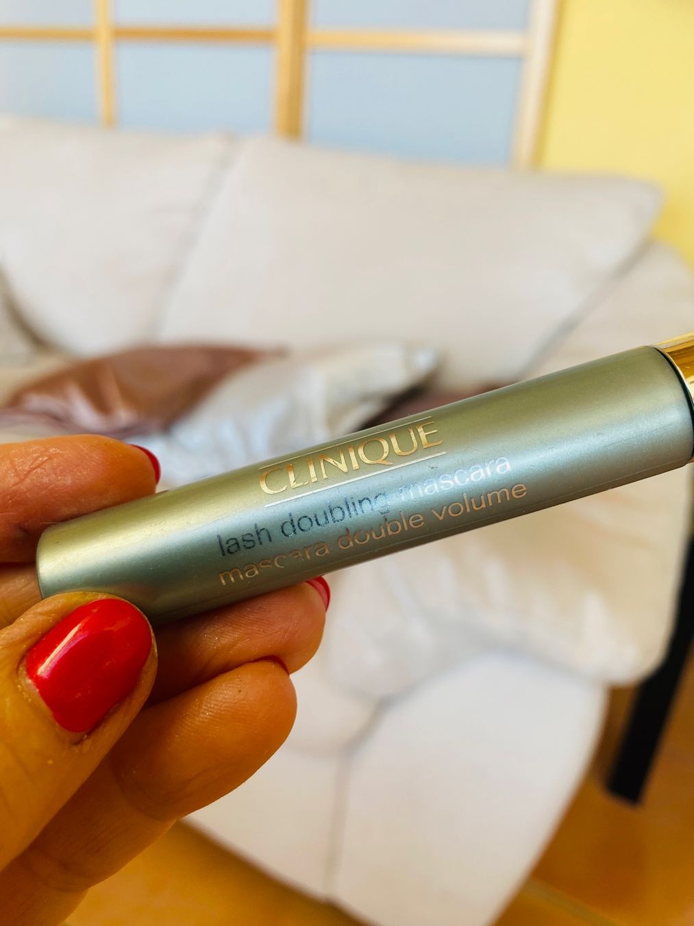 Clinique Make-up: Clinique mascara Double volume – Usato da Belmont-sur-Lausanne venduto da chu_vxf5 1