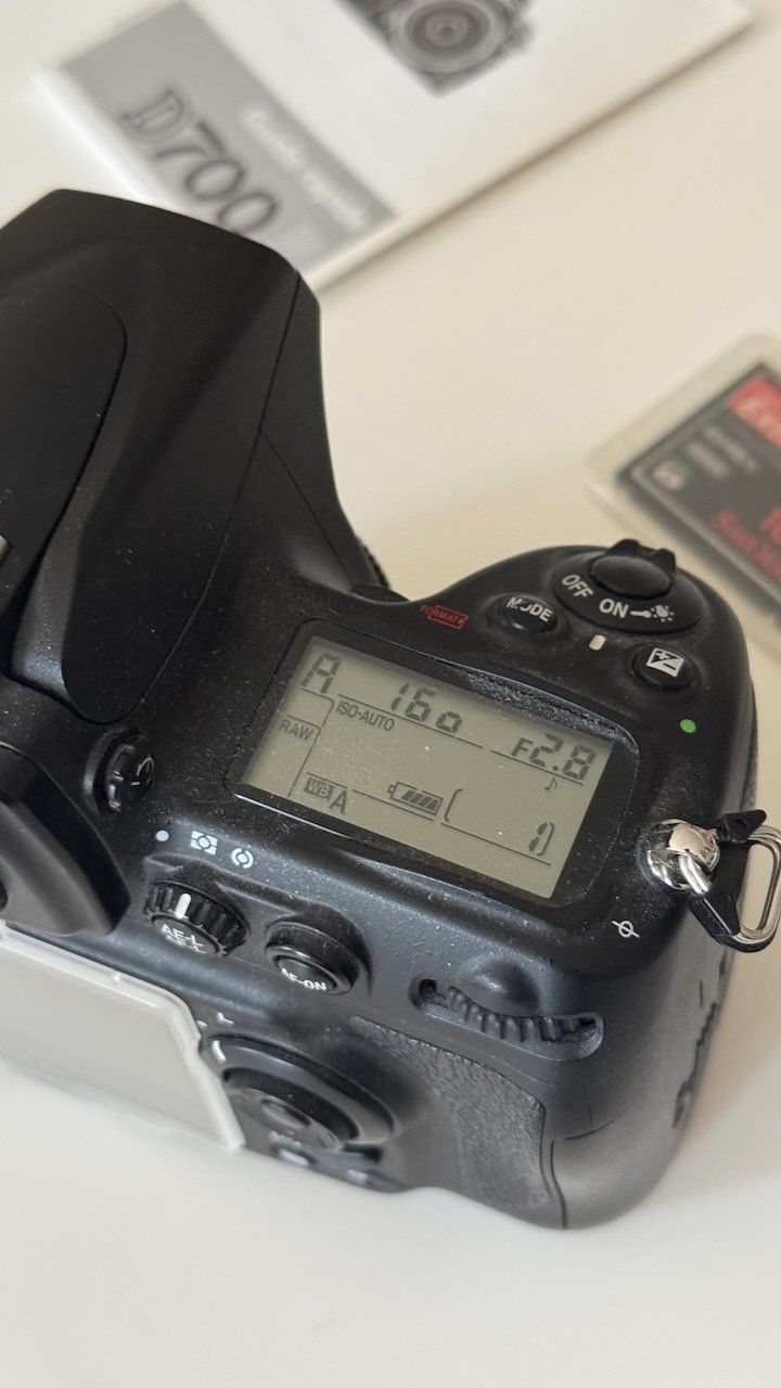 Nikon Kamera: Boitier Nikon D700 – Gebraucht aus Nyon von ber_clq6 2
