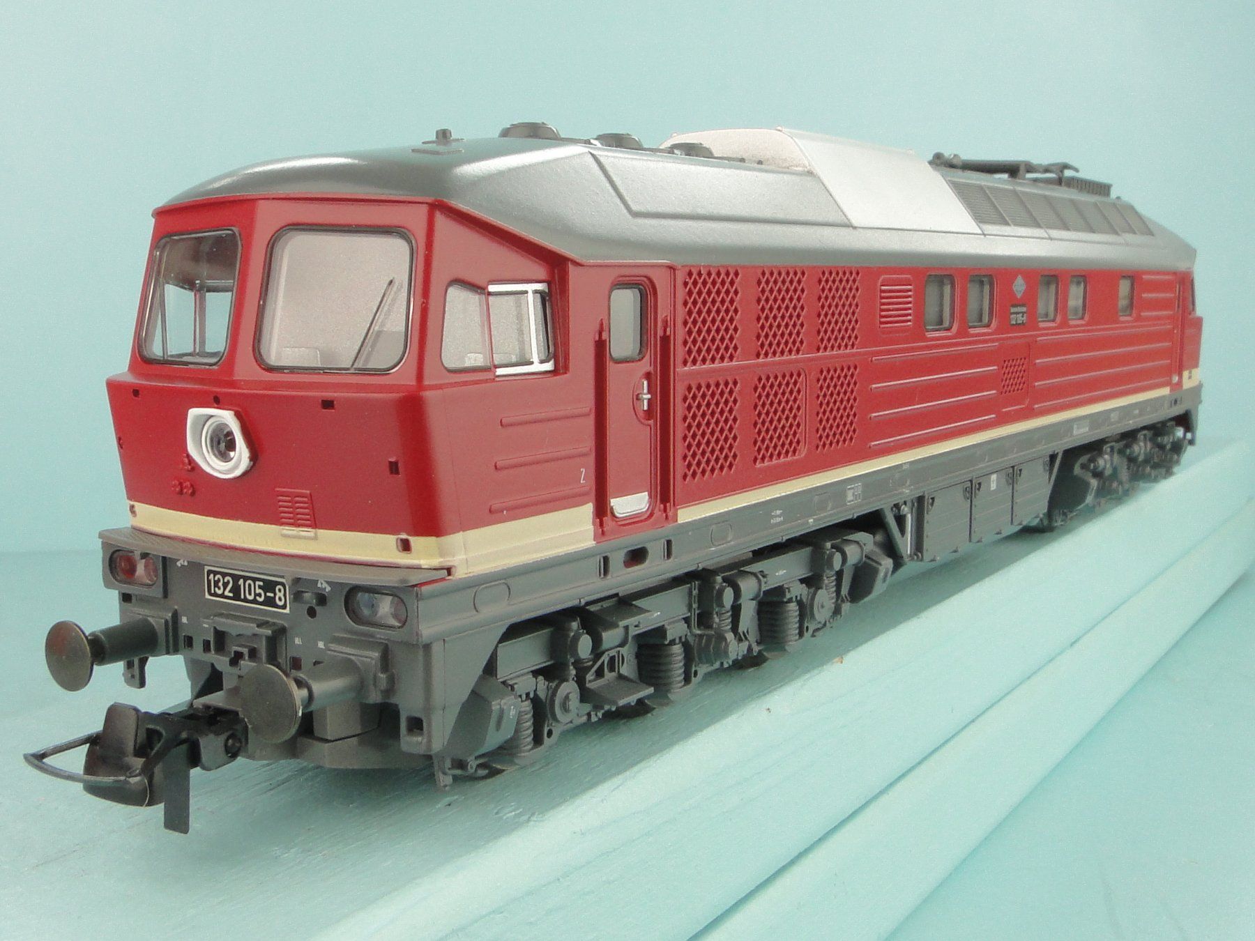 Roco Modellini di ferrovie: ROCO H0 43706 DR BR 132, DC DIGITAL – Usato da Bülach venduto da cann11 3