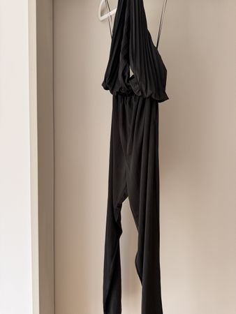 Schwarzer jumpsuit Overall, Grösse 34, neuwertig!