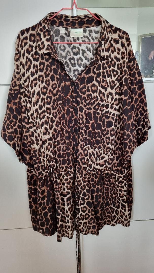 Tuniche: blouse léopard T 48 – Nuovo (secondo la descrizione) da Tolochenaz venduto da nieeva 3