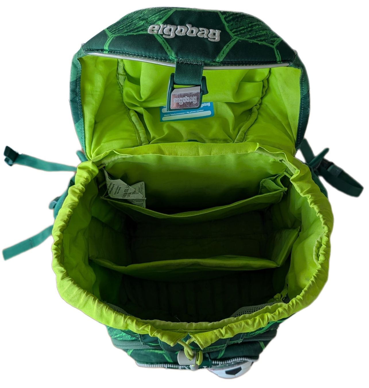 Ergobag Borse & Zaini: Schulrucksack Ergobag: Fussball Design - mit Turnsack – Usato da Luzern venduto da LoveLucerne 1