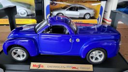 Chevrolet SSR Concept 2000 1:18 Maisto