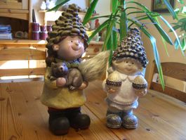 2 Winterkinder Figuren, süsse Deko für Winter u. Festtage !