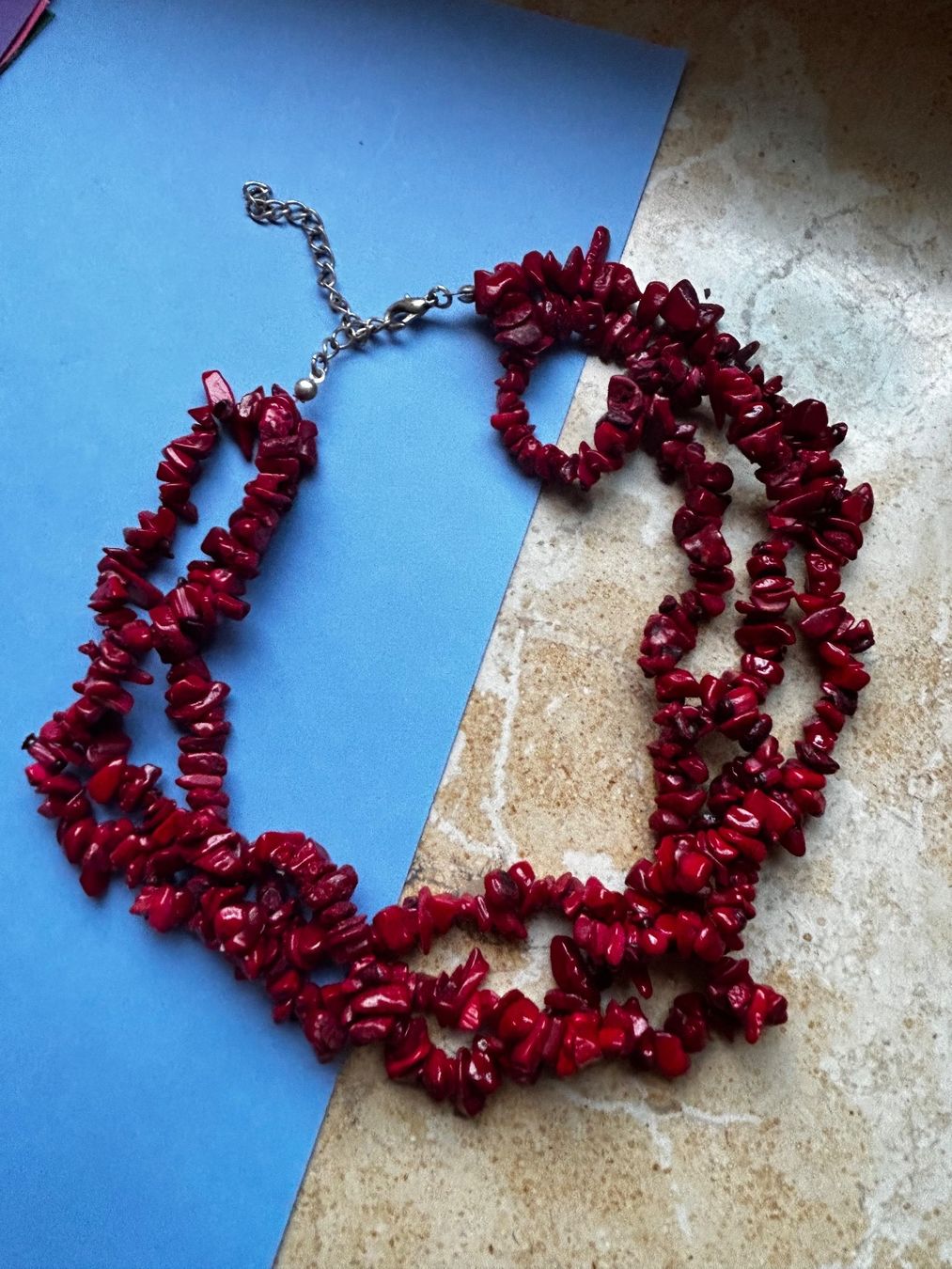 Catenine: Rote Korallenkette, dreireihig – Usato da Laufen venduto da Bellebellezza 3