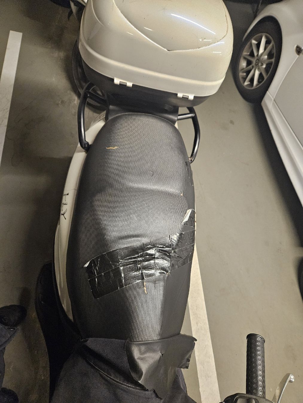 Piaggio Scooters: piaggo 125 fly visite faite en août 2025 – Gebraucht aus Plan-les-Ouates von bve_72qk 3