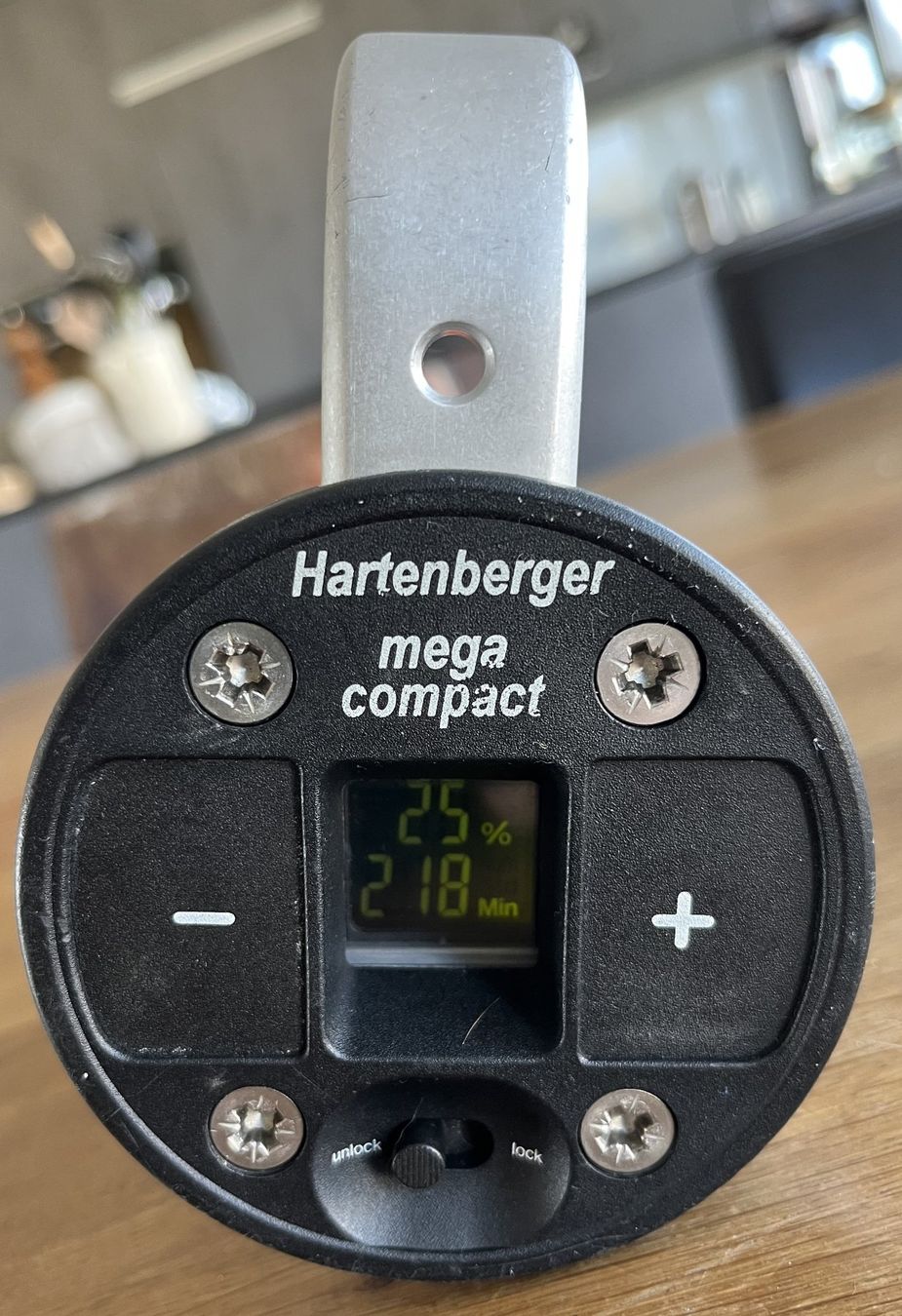 Lampes: Hartenberger Mega Compact – D'occasion à Neunkirch par Hallau1 2