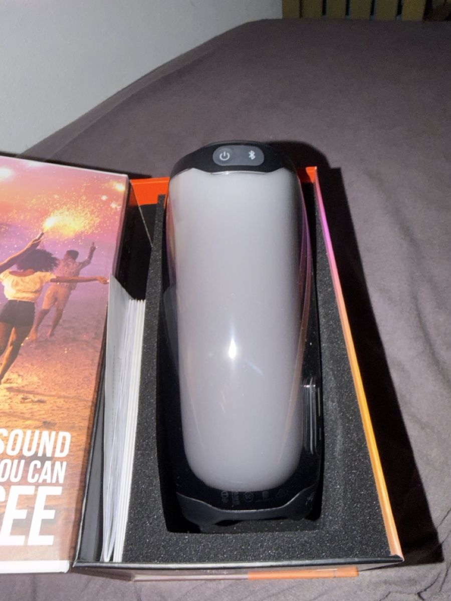 JBL Casse acustiche: JBL Pulse 4 Bluetooth Lautsprecher neuwertig – Usato da Rhäzüns venduto da gia_5nrs 1