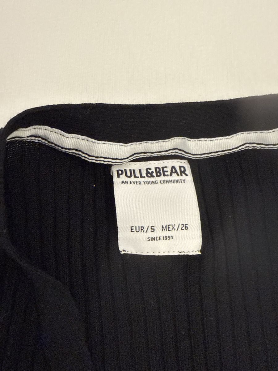 Pull&Bear Giacche: Pull&Bear Cardigan schwarz (Gr. S) – Usato da Zürich venduto da vallup_9 2