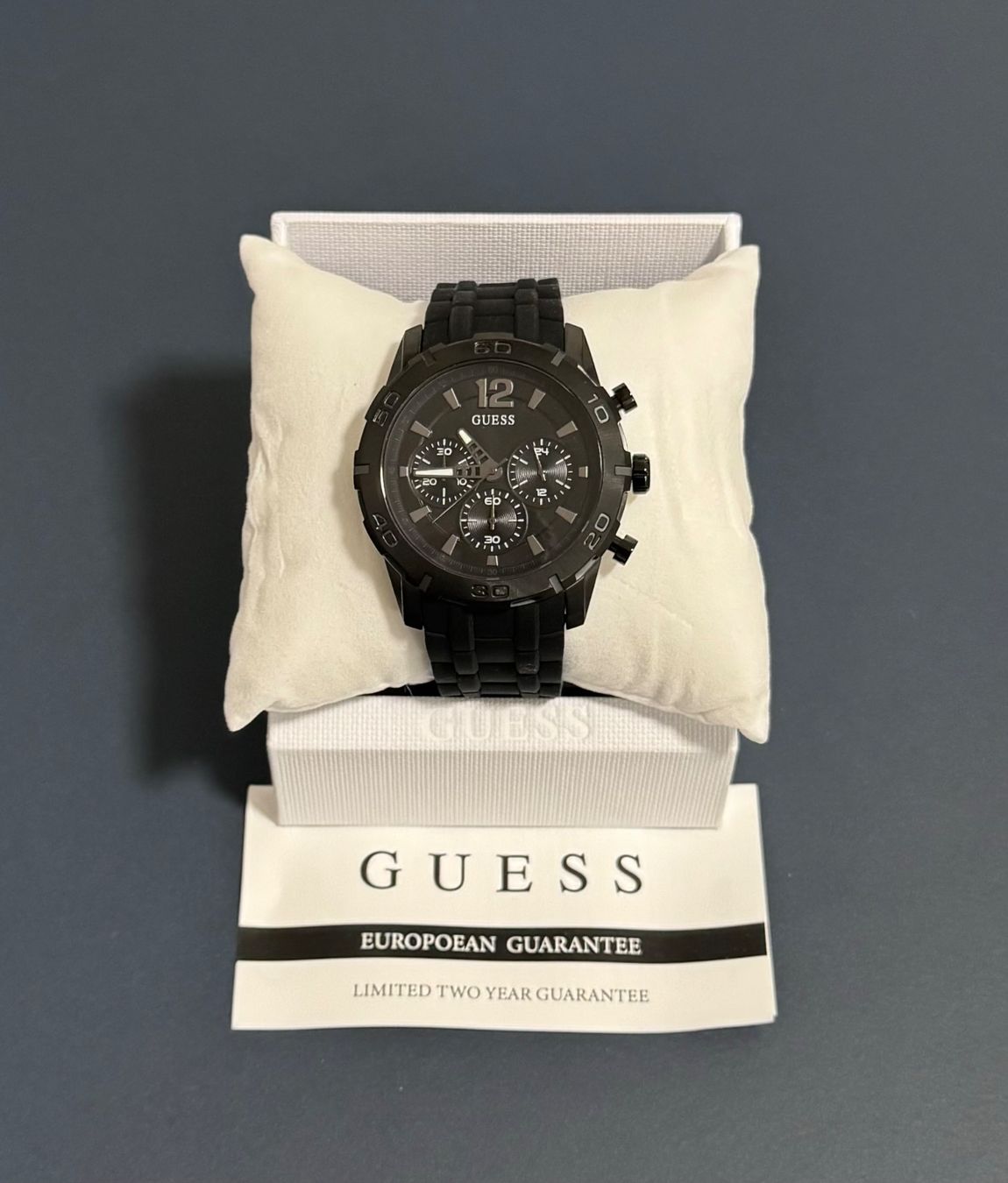 Guess Orologi: Neue Uhr von Guess – Nuovo e nell'imballaggio originale da Spiegel b. Bern venduto da Desisk44
