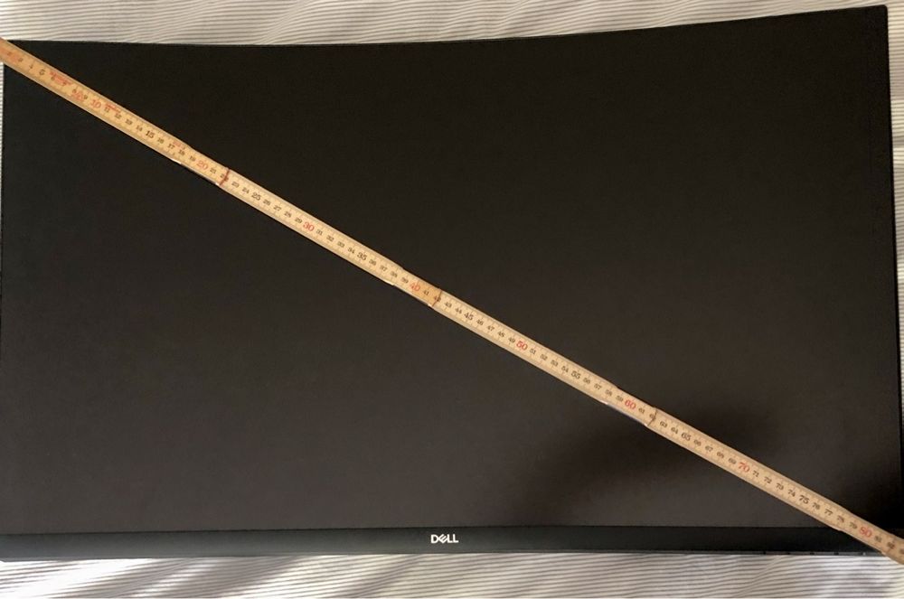 Dell 32 Curved 4K UHD Monitor - S3221QS (Gebraucht) in Zürich für CHF ...