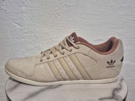 Adidas Schuhe hellbeige, Grösse 44